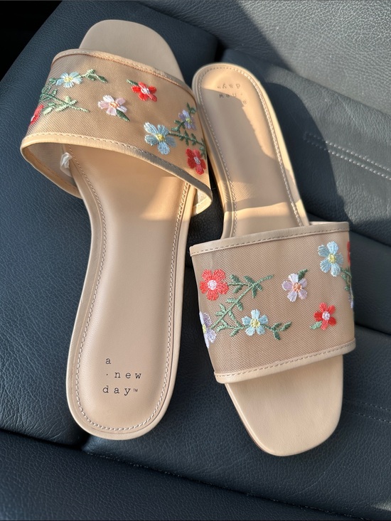 a new day Shoes - A New Day Women’s Beige Slide Sandals with Embroidered Floral- Size 11-NWOT